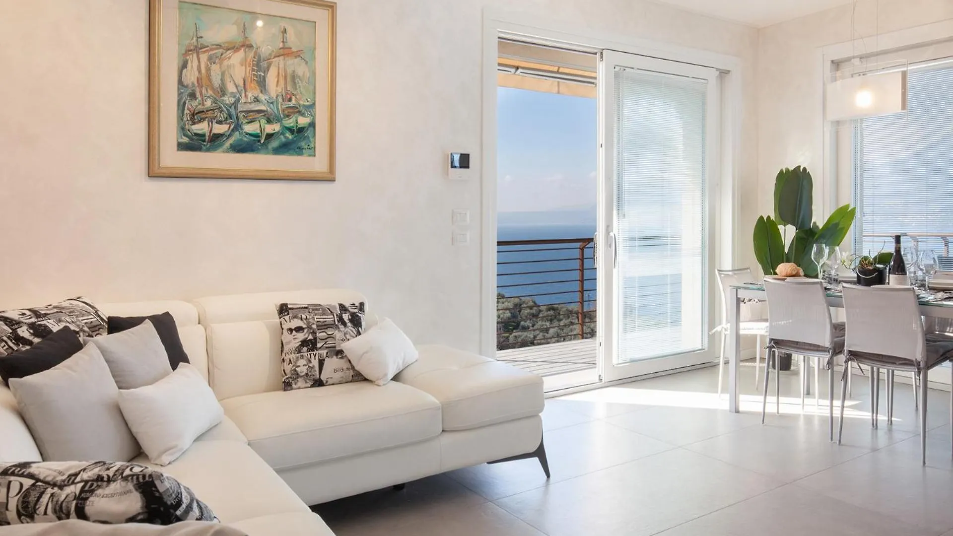 Terrace Of Wally - Apartment With Pool Torri Del Benaco