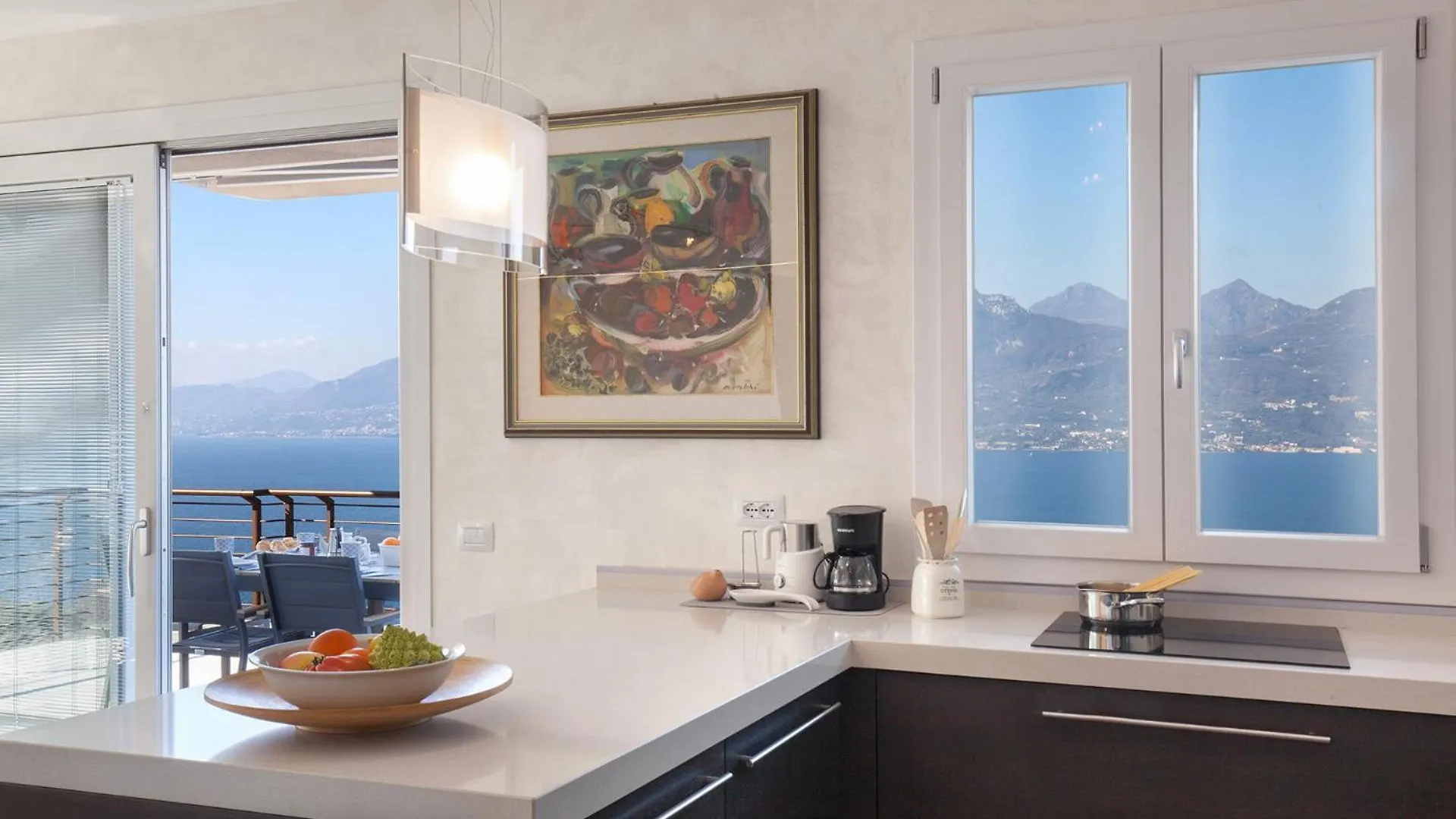Terrace Of Wally - Apartment With Pool Torri Del Benaco