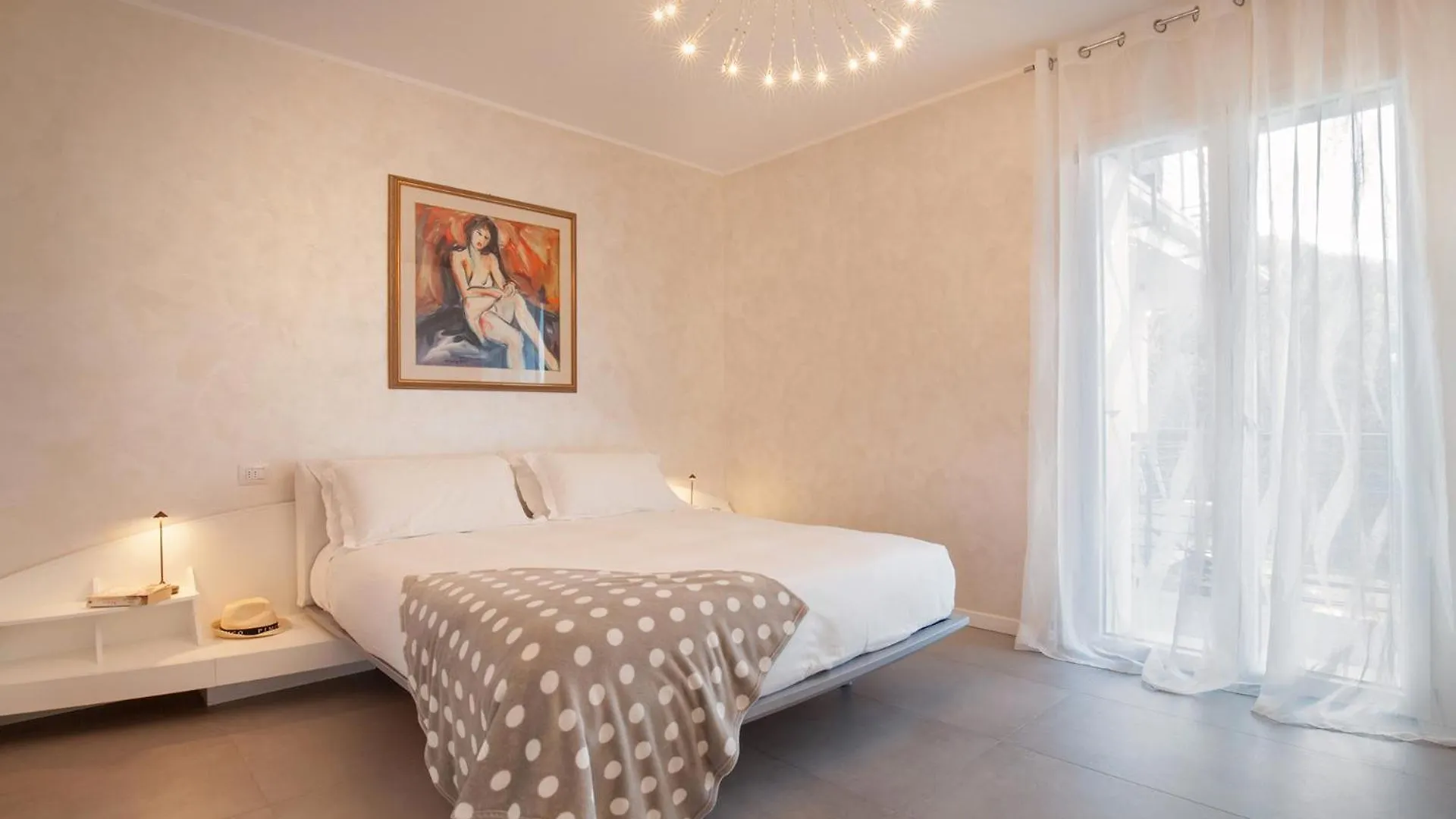 Terrace Of Wally - Apartment With Pool Torri Del Benaco